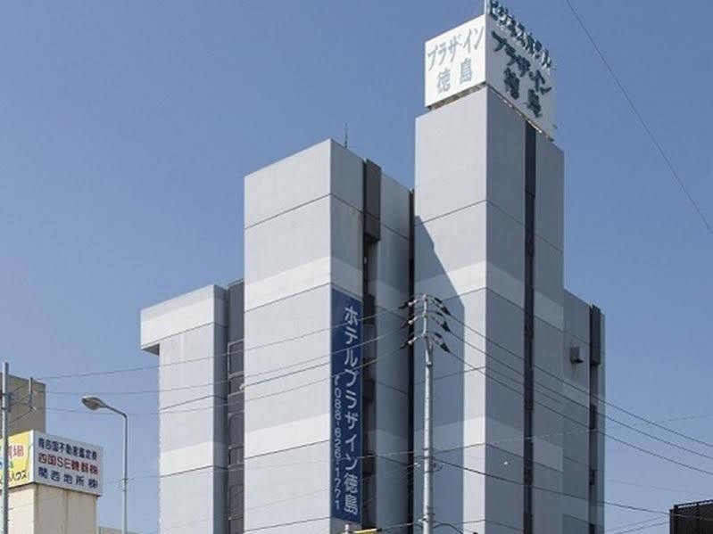 Hotel Plaza Inn Tokushima Exterior foto